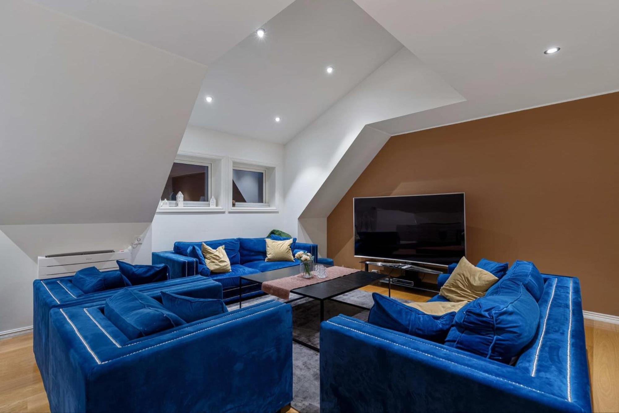 Bramy The Penthouse